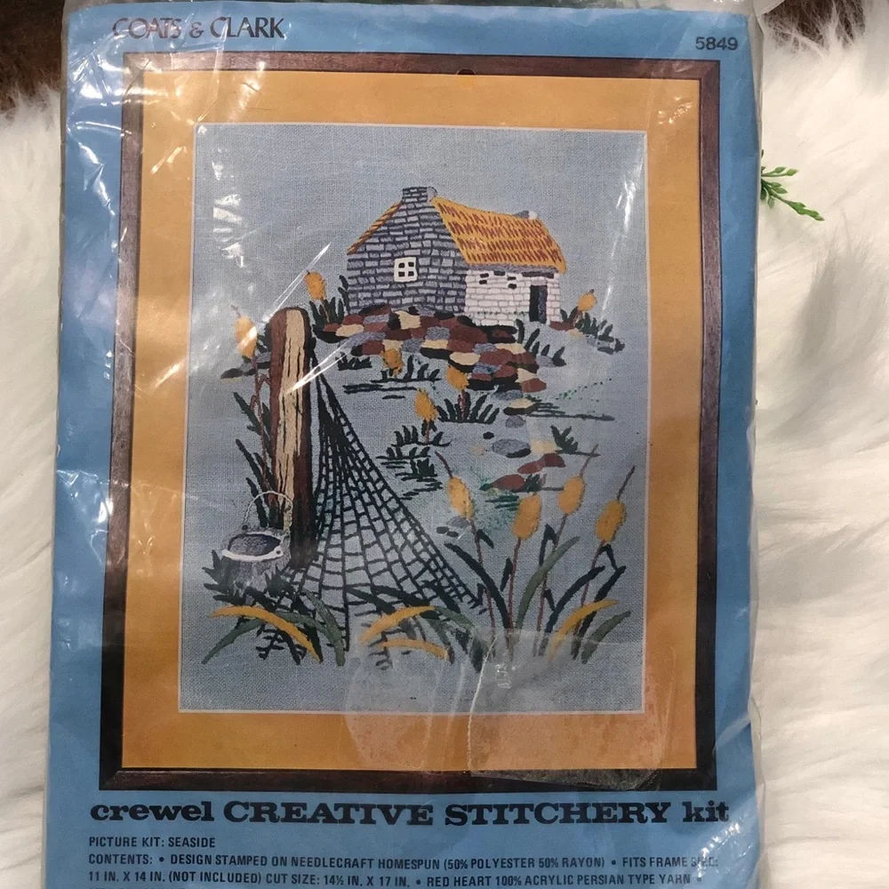 Vintage Crewel Stitchery Kit